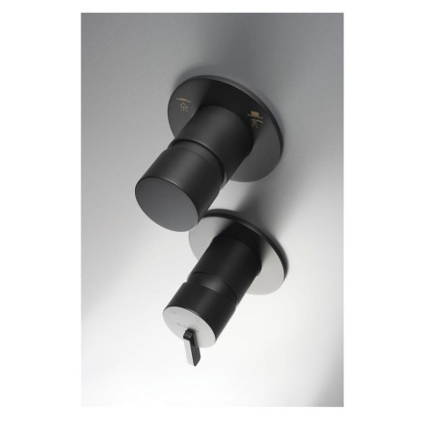 Deante Silia bateria natryskowa podtynkowa z przełączeniem natrysku czarna