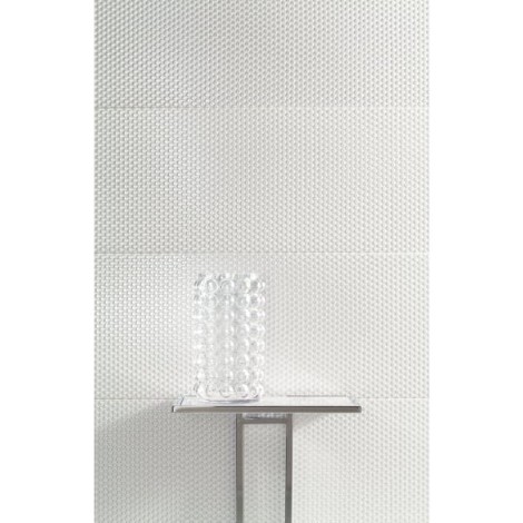 Tubądzin Coma white dekor ścienny 32,8 x 89,8 - aranżacja.