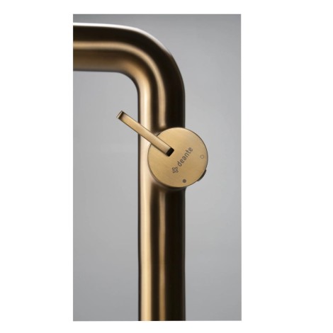 Deante Silia bateria umywalkowa z prostokątną wylewką brąz szczotkowany